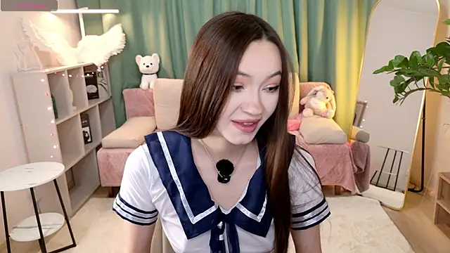 Miiya Aria  online show from May 26, 2026, 1:15 am