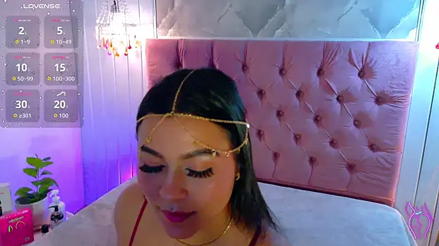 RenataPeach online show from July 3, 2026, 3:13 am