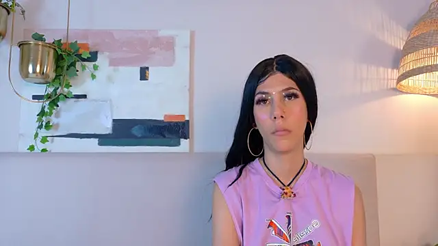 ZoeyPetit online show from June 14, 2026, 6:53 pm