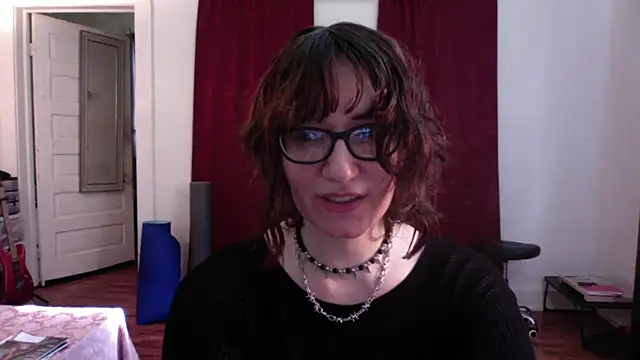 Snapshot of AnnywnBelle chatting on May 15, 2026, 10:08 pm AnnywnBelle online show from May 15, 2026, 10:08 pm