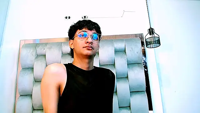 SahirCharm online show from June 14, 2026, 2:07 pm