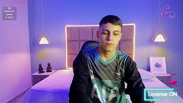 Ethanx18  online show from July 28, 2026, 6:20 pm