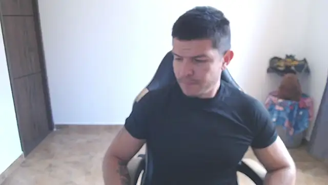 felipe fitness online show from May 1, 2026, 4:23 pm