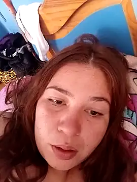Eylora online show from May 7, 2026, 5:49 pm
