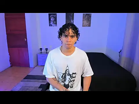 Snapshot of mateo_jack chatting on June 20, 2026, 1:05 pm mateo jack online show from June 20, 2026, 1:05 pm