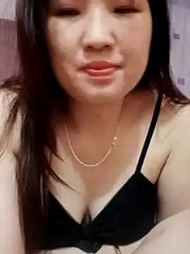 Kee2000 online show from May 9, 2026, 3:37 pm