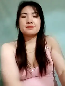 Kee2000 online show from May 22, 2026, 3:21 pm