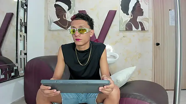 Snapshot of KING_BOYS2026 chatting on June 11, 2026, 1:38 am KING BOYS2026 online show from June 11, 2026, 1:38 am