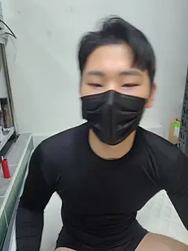 kr tory online show from April 30, 2026, 1:18 pm