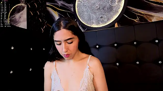 Angelasexx online show from May 2, 2026, 12:32 pm
