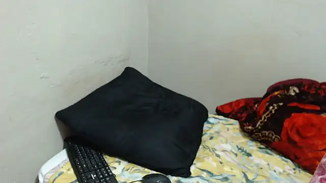 Ebonysweetcougar online show from July 26, 2026, 3:57 am