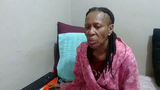 Ebonysweetcougar online show from July 5, 2026, 8:54 am