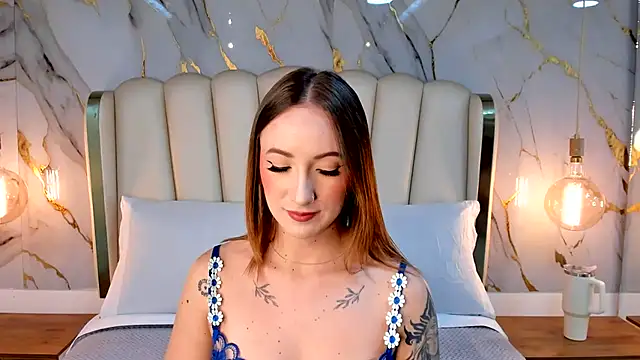 Hannah Lane online show from July 26, 2026, 12:45 pm