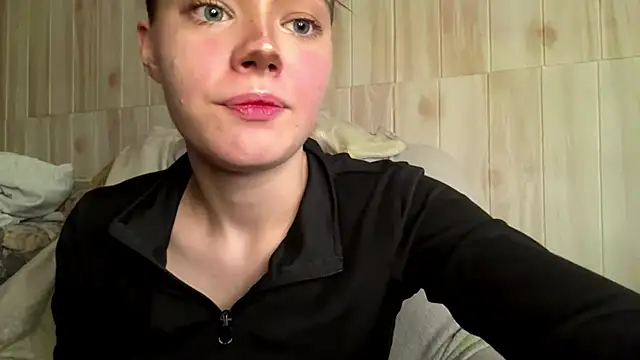 Malinwitch online show from June 11, 2026, 3:09 pm