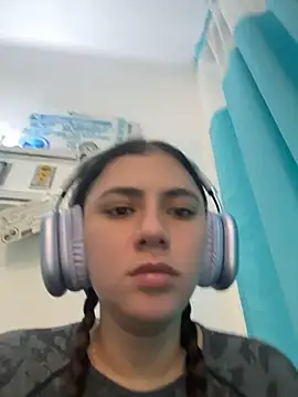 EmilyCxx online show from July 11, 2026, 1:11 pm