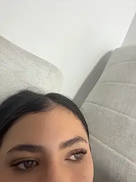 EmilyCxx online show from June 6, 2026, 11:54 pm