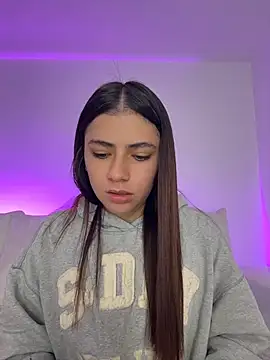 EmilyCxx online show from July 24, 2026, 9:27 am