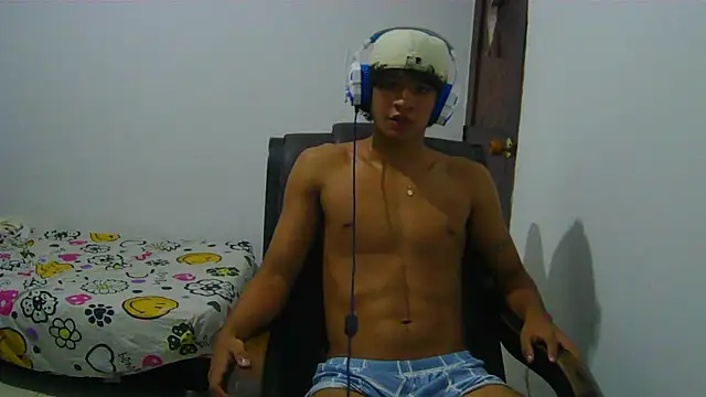 Hansel take online show from May 3, 2026, 6:22 pm