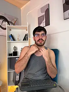 DomBoy  online show from June 26, 2026, 8:03 pm