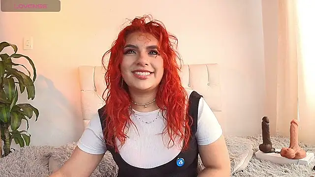 EVE SOLER online show from May 6, 2026, 7:29 pm