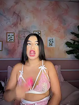 EvasBlazeXXX online show from May 28, 2026, 5:26 am