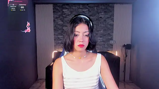 gemma 19  online show from June 4, 2026, 8:13 pm