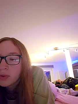 Freaky-Doll online show from June 2, 2026, 10:32 pm