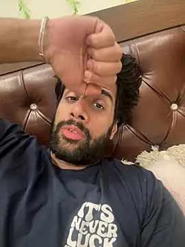 couple gay  online show from April 30, 2026, 6:26 pm