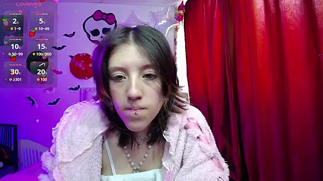 Blair y Briar online show from June 18, 2026, 4:23 pm