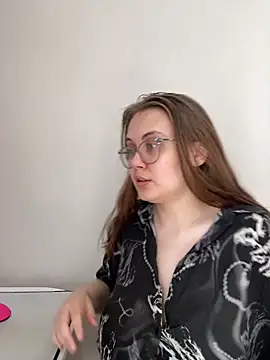 ecpochmak online show from June 8, 2026, 1:11 pm