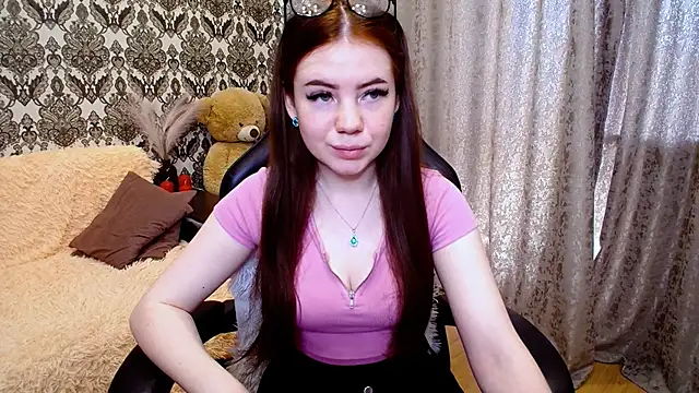 KendraSpt online show from June 3, 2026, 8:48 am