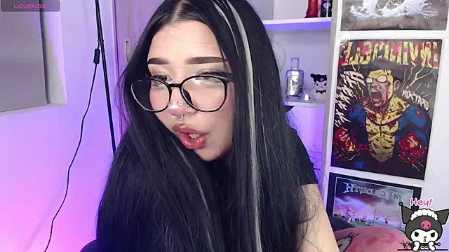 Snapshot of VamppyJanne chatting on May 22, 2026, 2:20 am VamppyJanne online show from May 22, 2026, 2:20 am