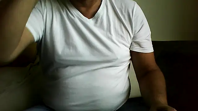 Soloyan online show from October 22, 2025, 11:53 am