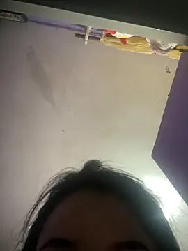 Jessi96Jess online show from May 28, 2026, 4:31 am