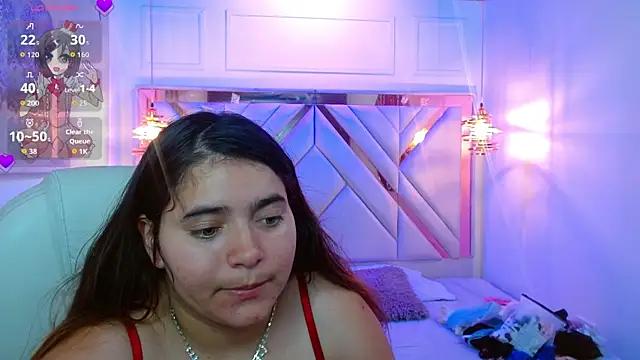 Laurha  online show from July 10, 2026, 7:36 pm