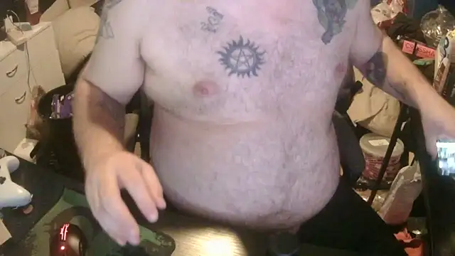 hunter lust97 online show from June 17, 2026, 5:45 pm