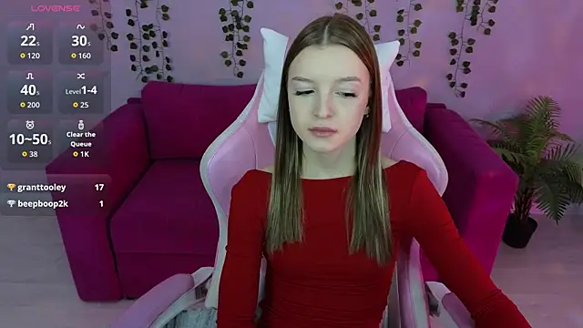 Eva Th0mpson online show from May 22, 2026, 1:14 am