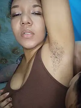 Amber Onys online show from June 10, 2026, 3:30 am