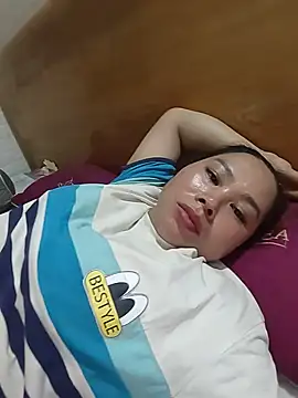 Banana-zz online show from June 25, 2026, 5:45 am