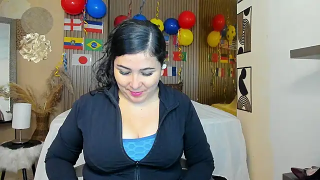 BBWLuxuryMuse online show from June 15, 2026, 12:05 pm
