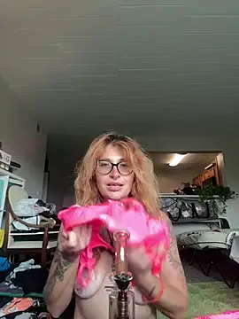 ArielDawn online show from July 25, 2026, 8:59 pm