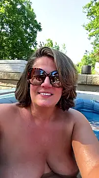 Madamebeton online show from July 10, 2026, 9:15 pm
