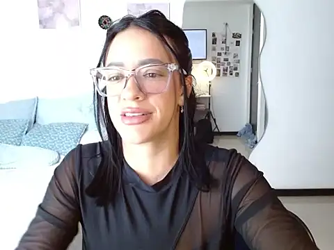 Obsidianlove1 online show from June 10, 2026, 7:48 pm