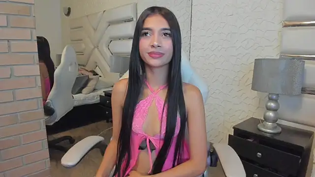 KattyLilli online show from July 30, 2026, 12:54 am