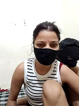 Snapshot of kiran-baby chatting on June 4, 2026, 1:10 am kiran-baby online show from June 4, 2026, 1:10 am