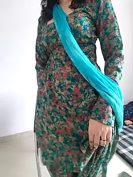 zoya baby  online show from July 19, 2026, 4:54 am