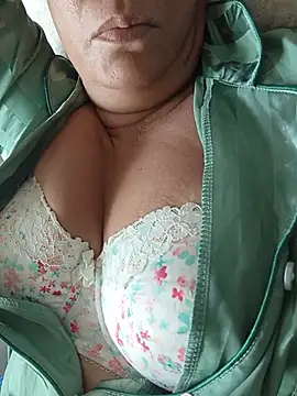 rihabsexy09 online show from July 25, 2026, 8:55 am