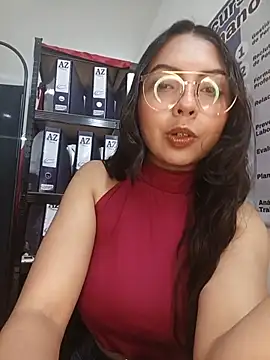 JENNIFER  03 online show from July 21, 2026, 5:25 pm