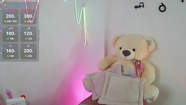 Sara Blum online show from June 5, 2026, 2:49 am