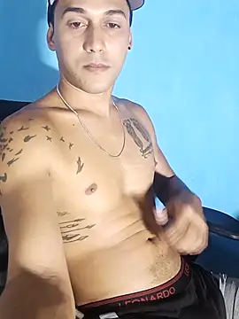 jeaxreyex23 online show from May 8, 2026, 2:59 am